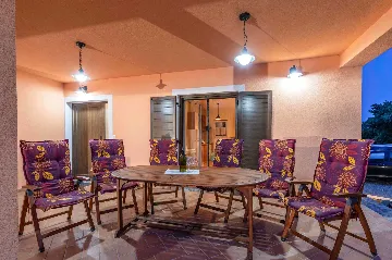 Air-Conditioned Villa with Private Pool near Labin