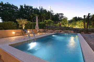 Air-Conditioned Villa with Private Pool near Labin