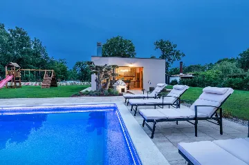 4-Bedroom Villa in Labin for 8 Guests