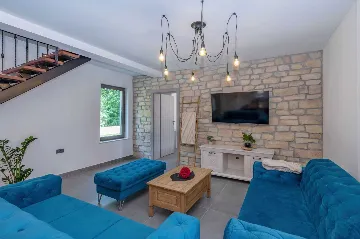 4-Bedroom Villa in Labin for 8 Guests