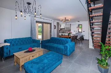 4-Bedroom Villa in Labin for 8 Guests