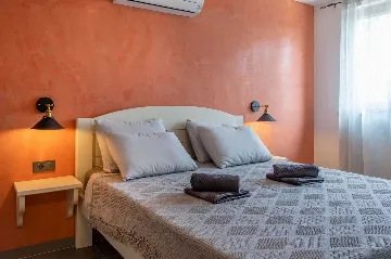 4-Bedroom Villa in Labin for 8 Guests