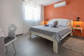4-Bedroom Villa in Labin for 8 Guests