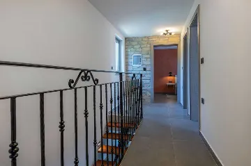 4-Bedroom Villa in Labin for 8 Guests