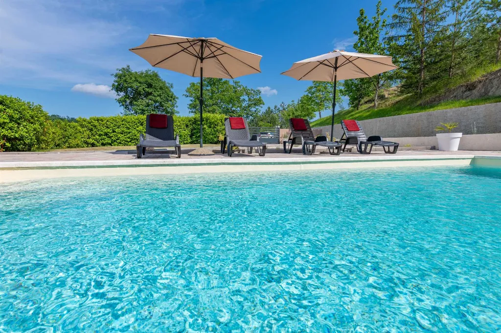 Villa with Private Pool and Garden in Pićan