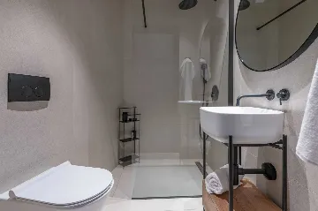 Banjole Villa with Pool for 10 Guests