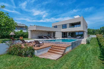 Banjole Villa with Pool for 10 Guests