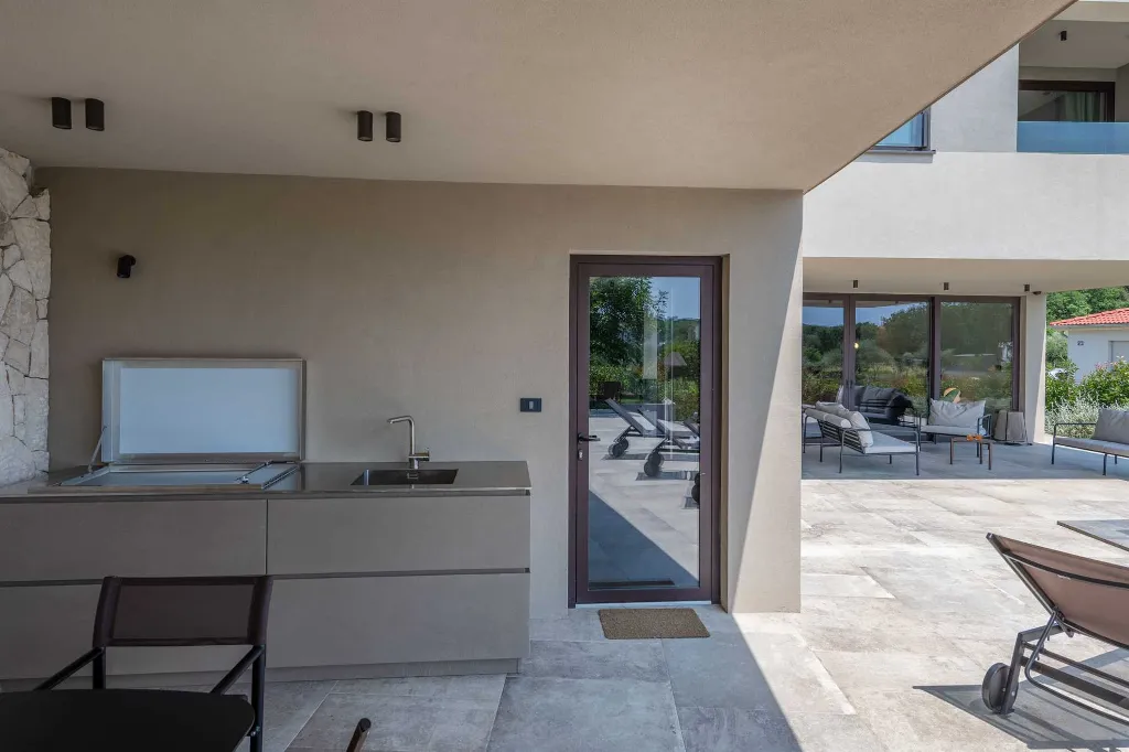Banjole Villa with Pool for 10 Guests