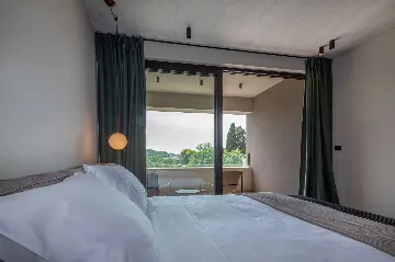 Banjole Villa with Pool for 10 Guests