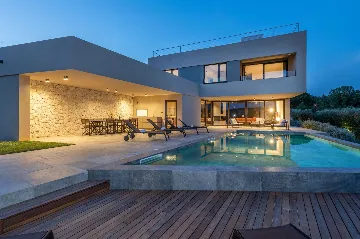 Banjole Villa with Pool for 10 Guests