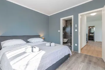 Villa in Svetvinčenat with Private Pool (8 Guests)