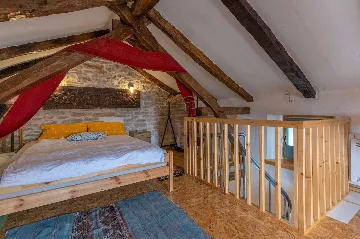 3-Bedroom House in Pazin with Heated Pool