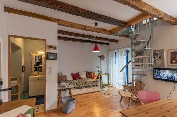 3-Bedroom House in Pazin with Heated Pool