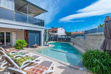 Ground-Floor Apartment in Vinkuran for 3 Guests