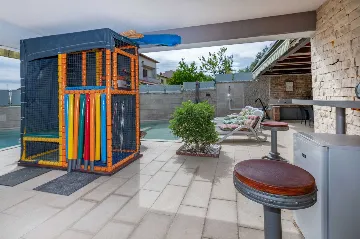 Ground-Floor Apartment in Vinkuran for 3 Guests