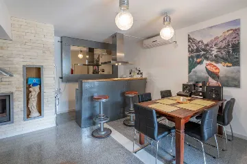 Ground-Floor Apartment in Vinkuran for 3 Guests