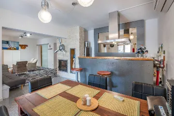 Ground-Floor Apartment in Vinkuran for 3 Guests