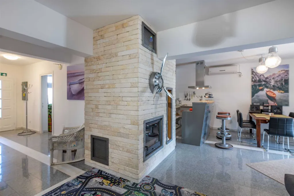 Ground-Floor Apartment in Vinkuran for 3 Guests