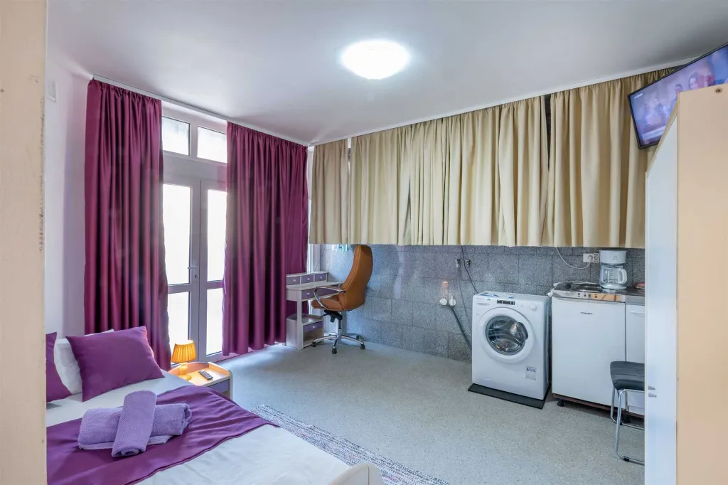 Ground-Floor Apartment in Vinkuran for 3 Guests