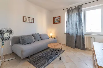 3-Bedroom Villa with Private Heated Pool in Pula