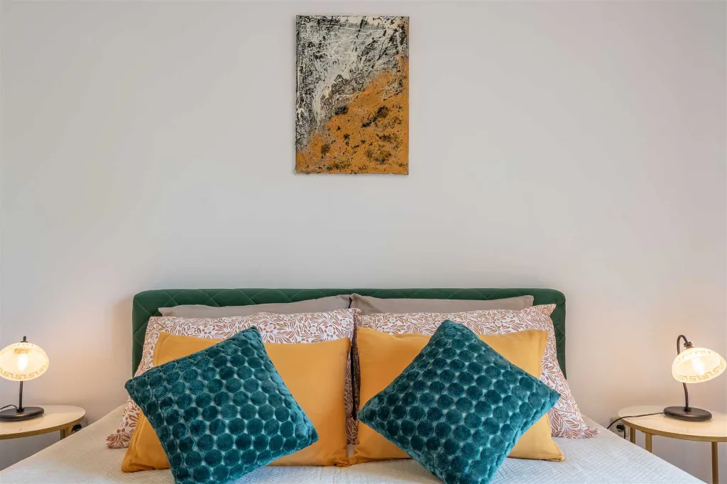 Nedešćina Villa for Up to 8 Guests with Private Pool