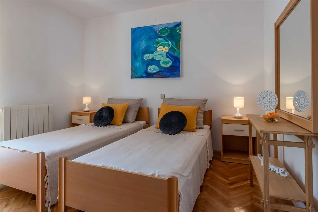 Nedešćina Villa for Up to 8 Guests with Private Pool