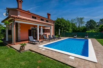 Nedešćina Villa for Up to 8 Guests with Private Pool