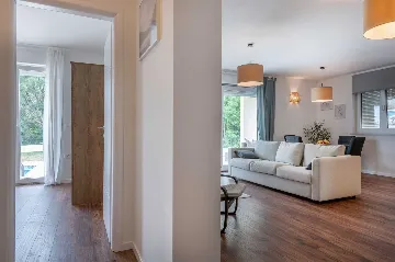 Ground-Floor House with Pool in Labin