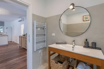 Ground-Floor House with Pool in Labin