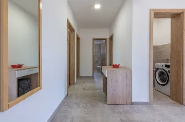 3-Bedroom House with Pool in Nedešćina