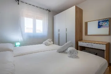 3-Bedroom House with Pool in Nedešćina
