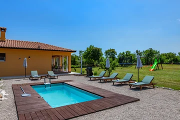 3-Bedroom House with Pool in Nedešćina