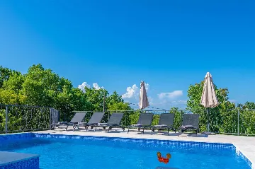 3-Bedroom House with Pool in Labin