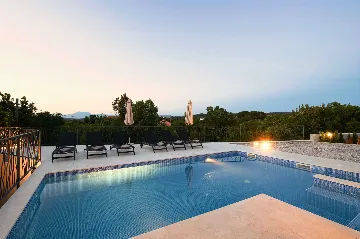 3-Bedroom House with Pool in Labin