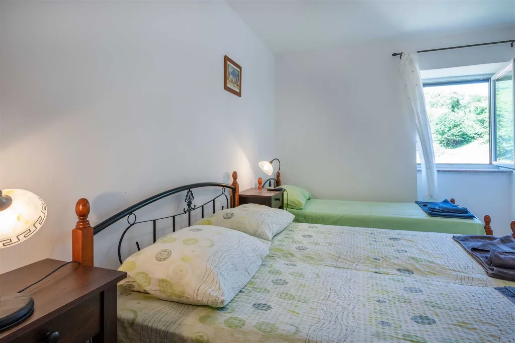 House with Pool and Sea View in Labin