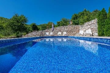 House with Pool and Sea View in Labin