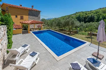 House with Pool and Sea View in Labin