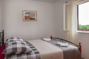 Renovated House with Pool in Sveta Nedelja