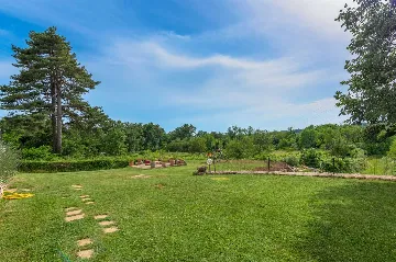 Renovated House with Pool in Sveta Nedelja