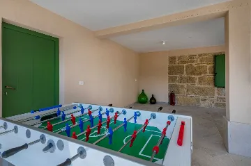 House with Pool and Rooftop Terrace in Pazin