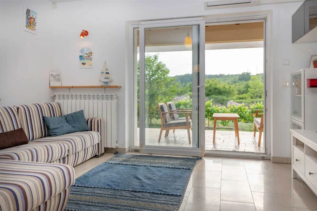 Villa in Labin with Fenced Garden Pool for 8