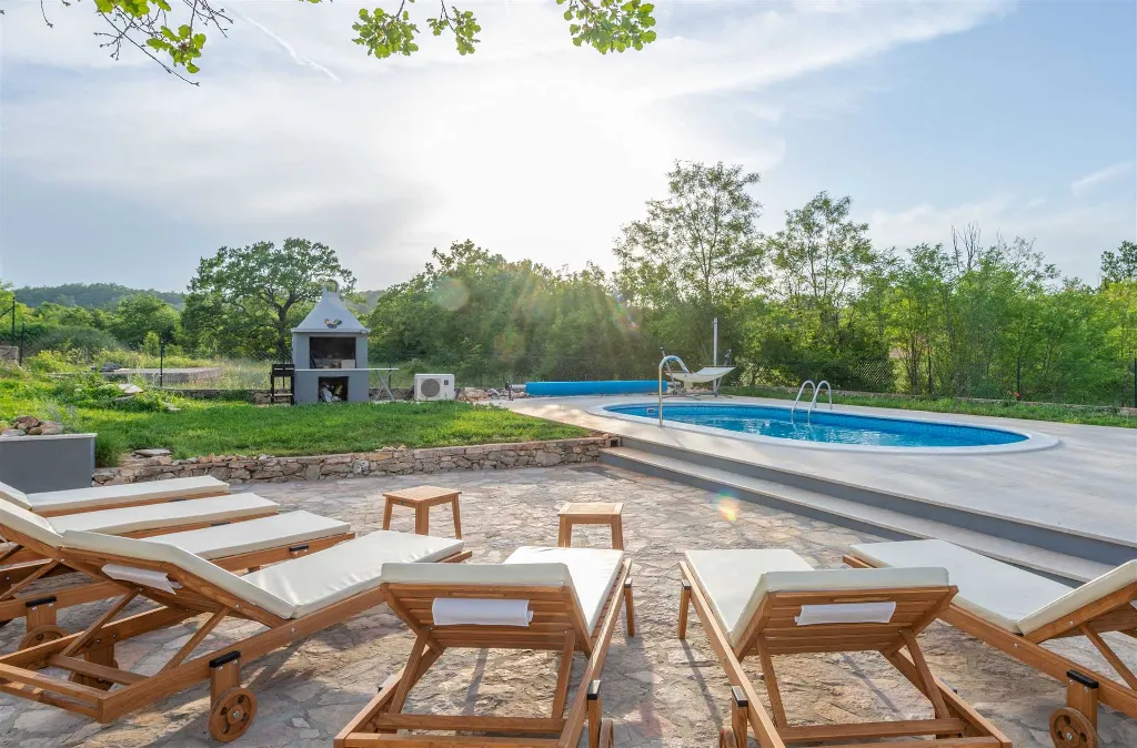 Villa in Labin with Fenced Garden Pool for 8