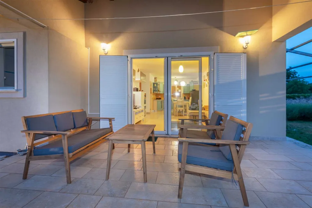 Villa in Labin with Fenced Garden Pool for 8