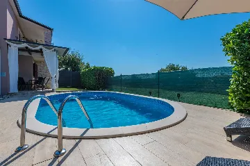 2-Bedroom Apartment in Umag with Private Pool