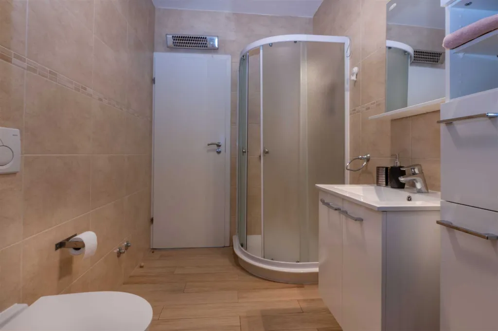 2-Bedroom Apartment in Umag with Private Pool