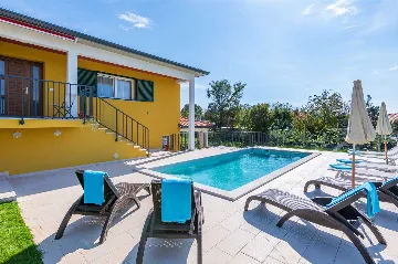 Private Pool Villa in Nedešćina for up to 8