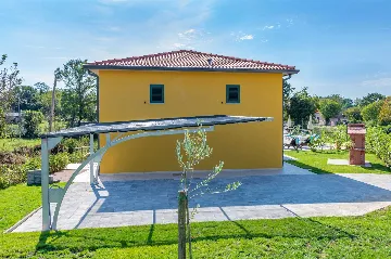 Private Pool Villa in Nedešćina for up to 8