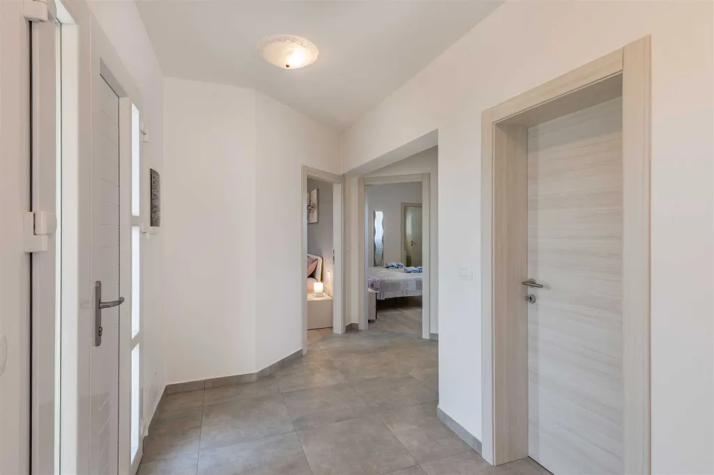 Private Pool Villa in Nedešćina for up to 8