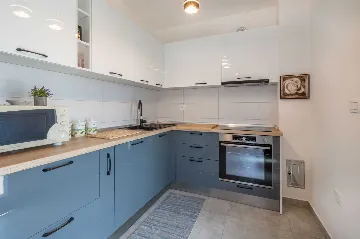 Private Pool Villa in Nedešćina for up to 8