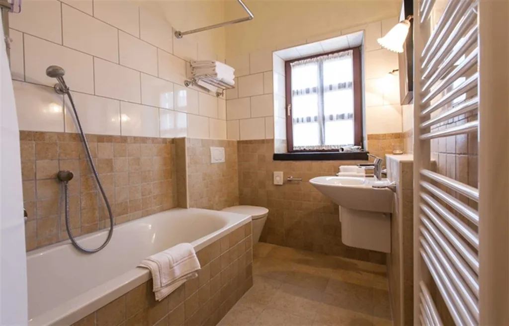 Spacious 4-Bedroom Villa in Sveti Lovreč